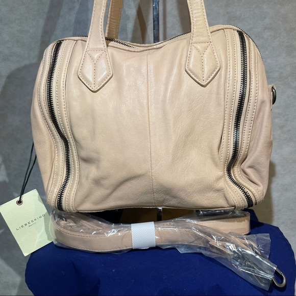 Liebeskind Berlin Tote Bag cream color - Picture 2 of 6